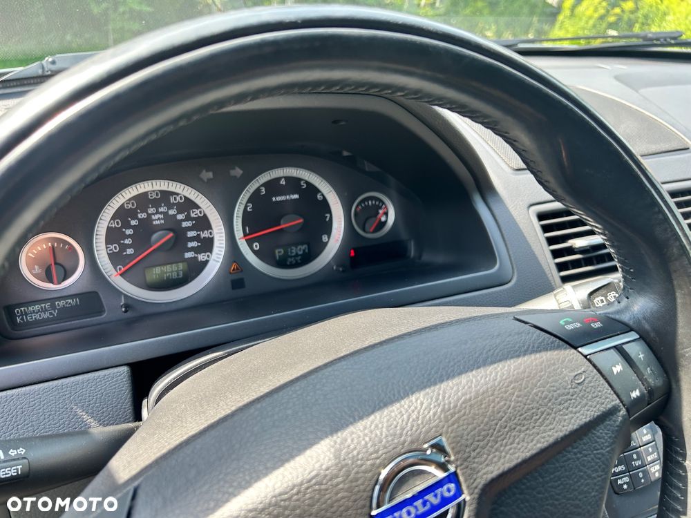 Volvo XC 90 3.2 AWD Executive - 11