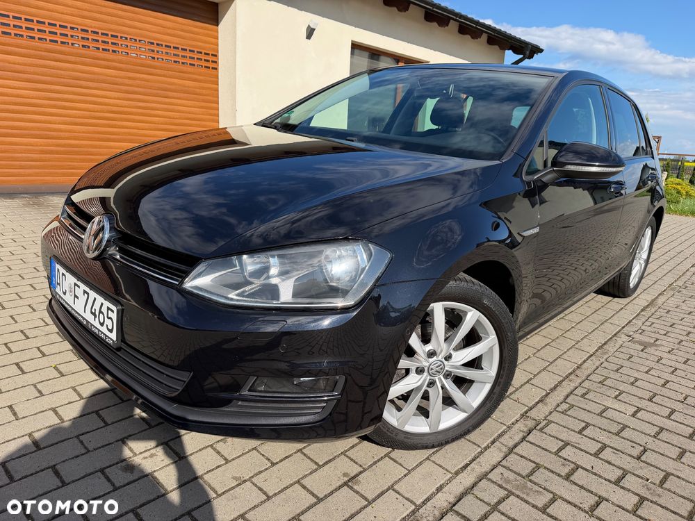 Volkswagen Golf - 16