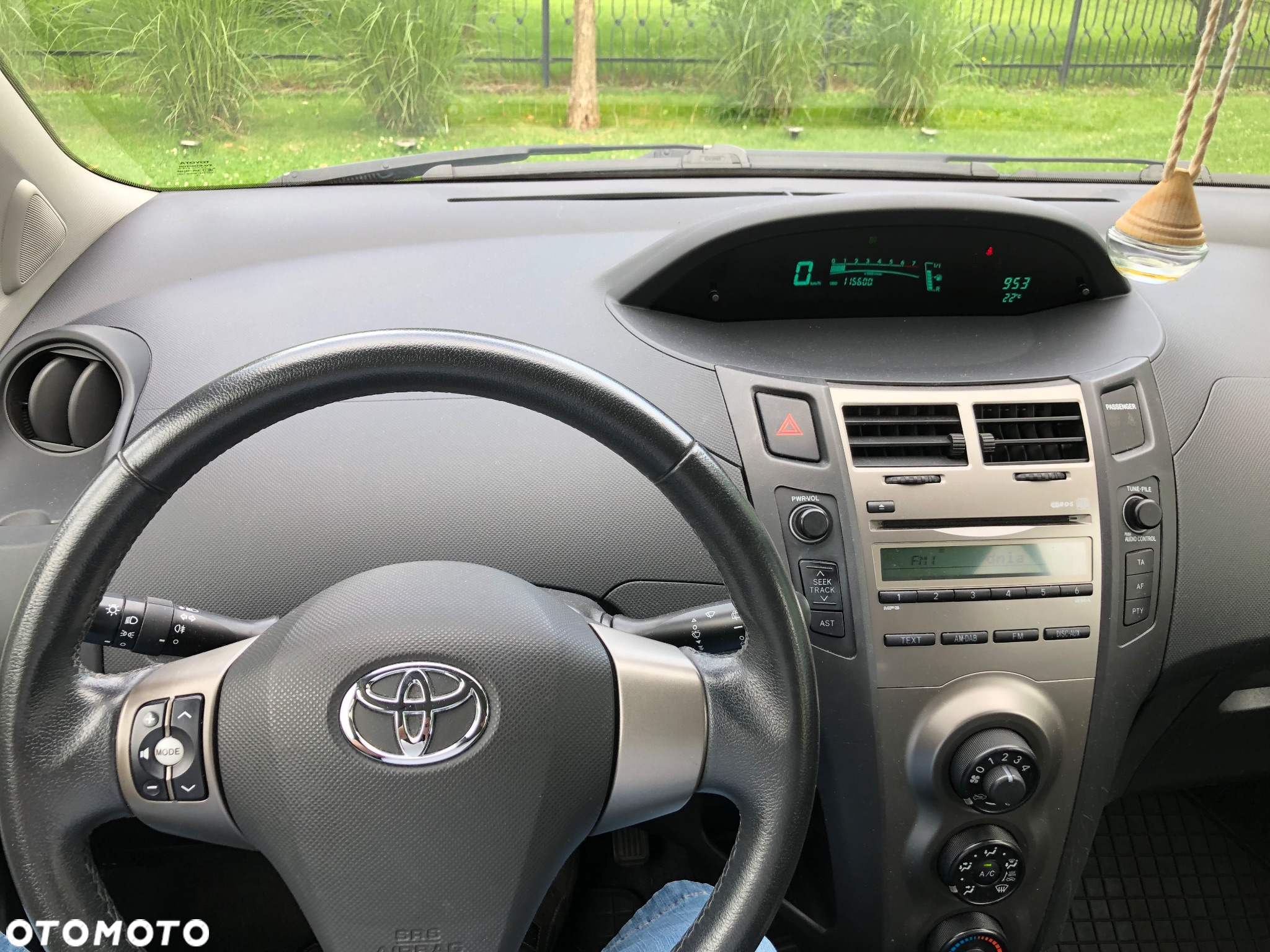 Toyota Yaris 1.33 VVT-i Cool - 16