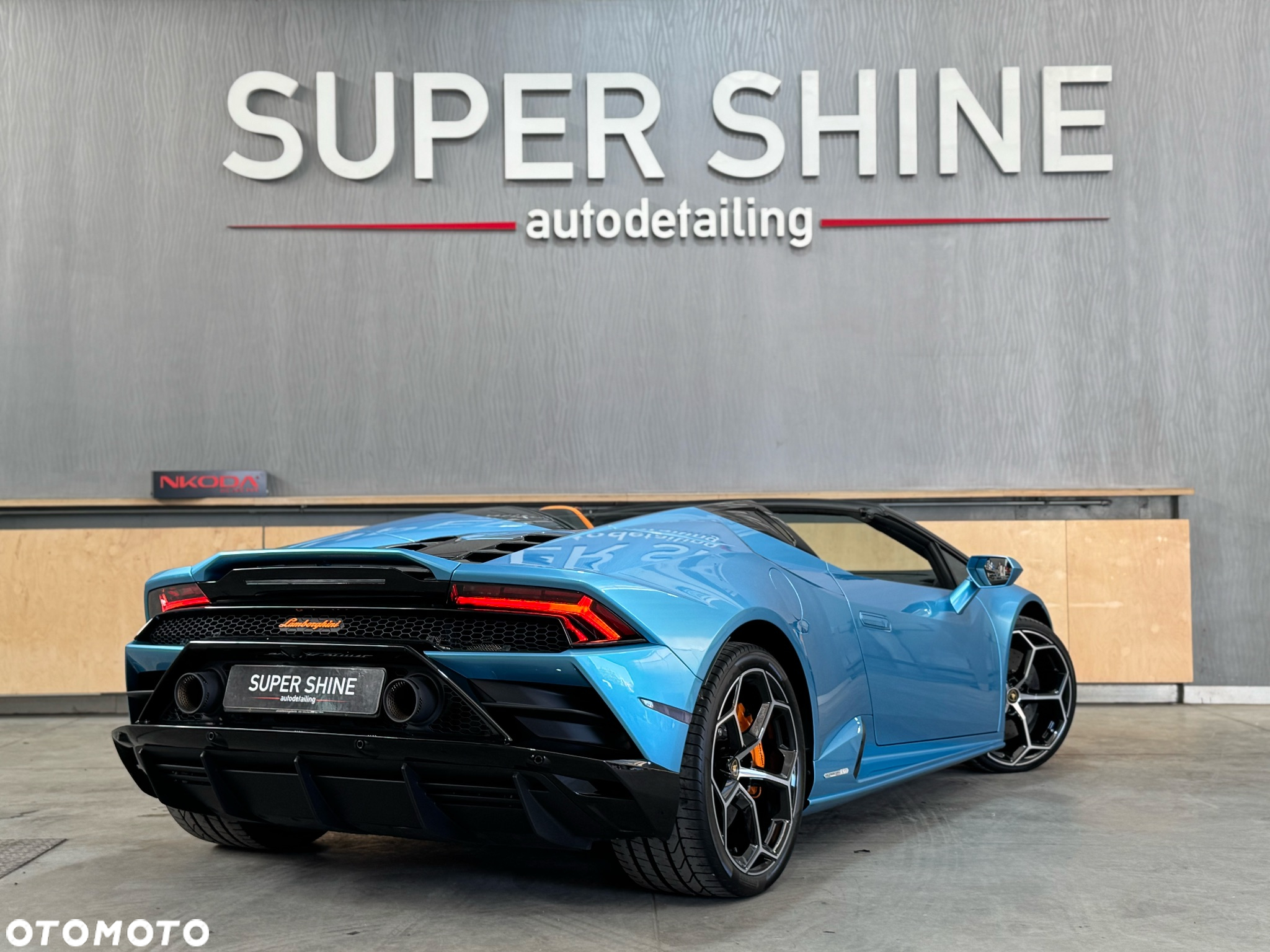 Lamborghini Huracan - 7
