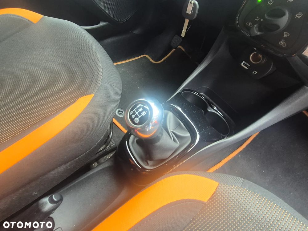Toyota Aygo 1.0 VVT-i Black Edition - 10