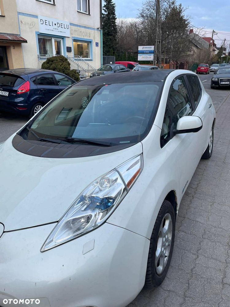 Nissan Leaf - 8
