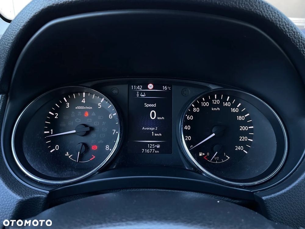 Nissan Qashqai 1.2 DIG-T N-Connecta EU6 - 7