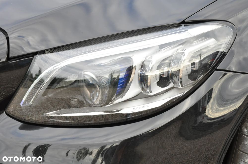 Mercedes-Benz Klasa C 200 4-Matic 9G-TRONIC - 9