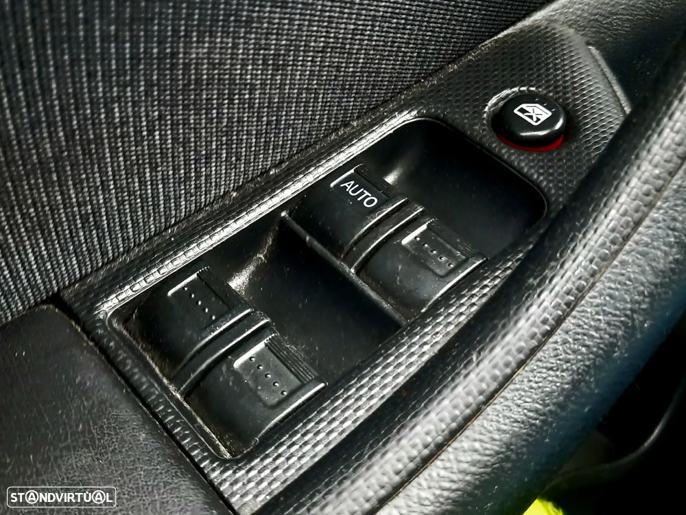 Honda Civic 1.4 LS - 8