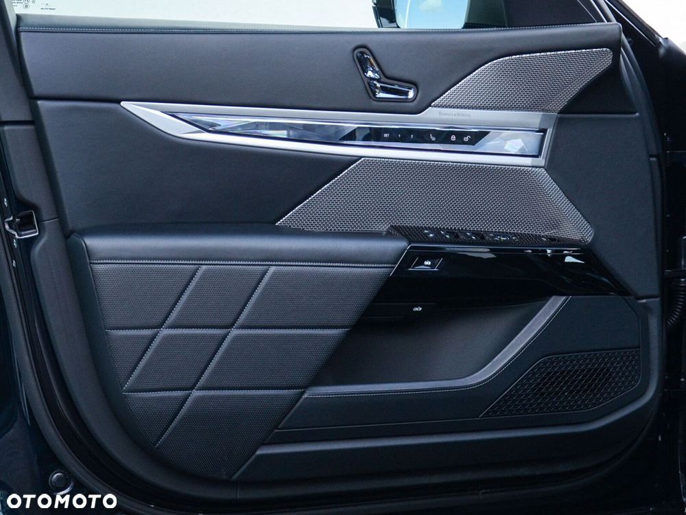 BMW Seria 7 - 19