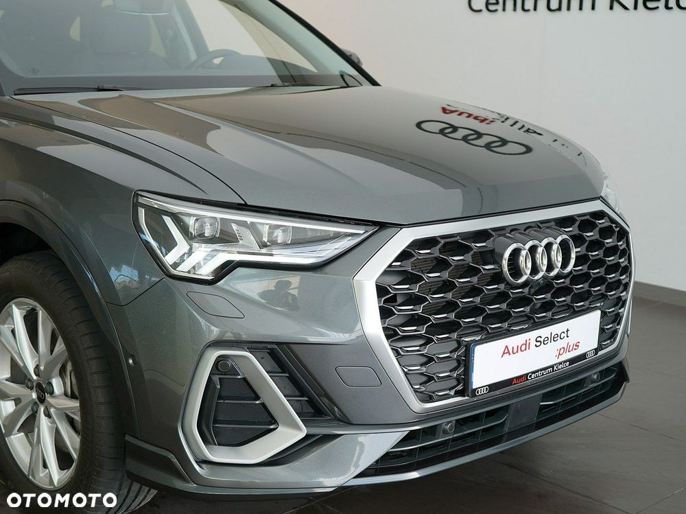 Audi Q3 Sportback - 8