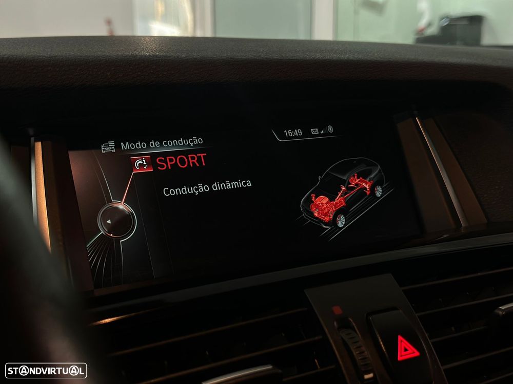 BMW X4 20 d xDrive Auto - 44