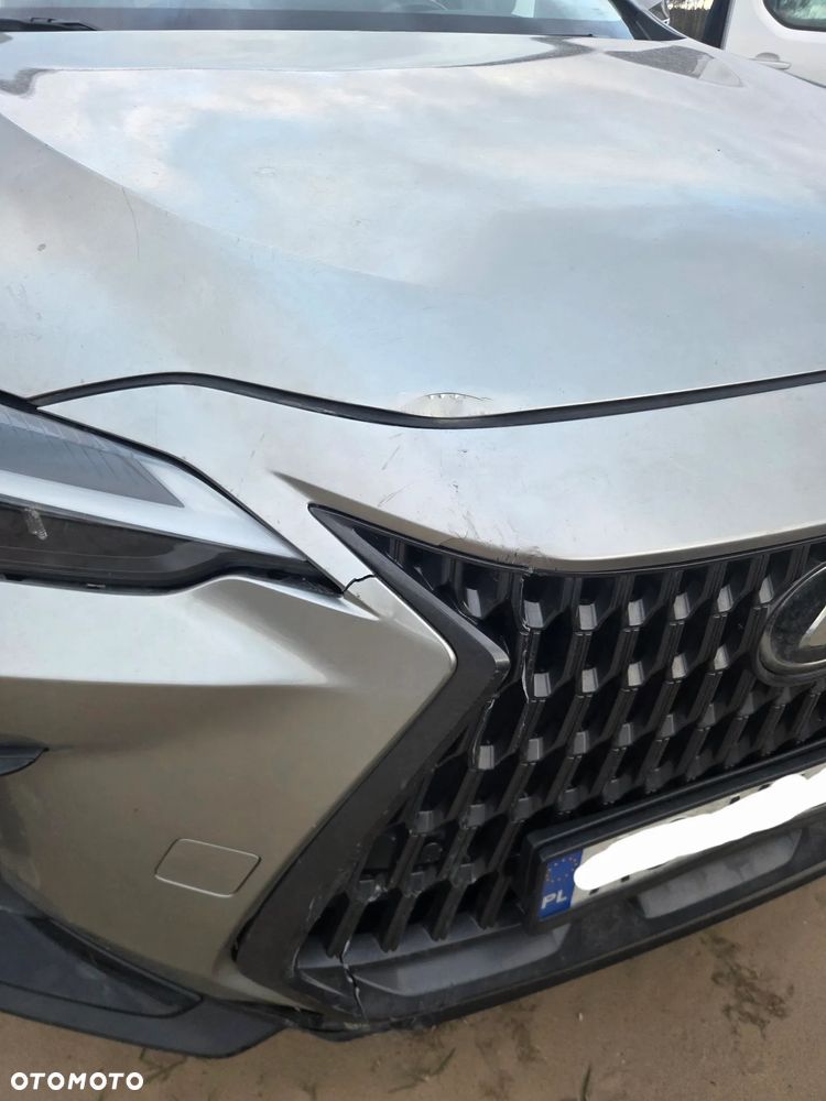 Lexus NX 350h Prestige 2WD - 8