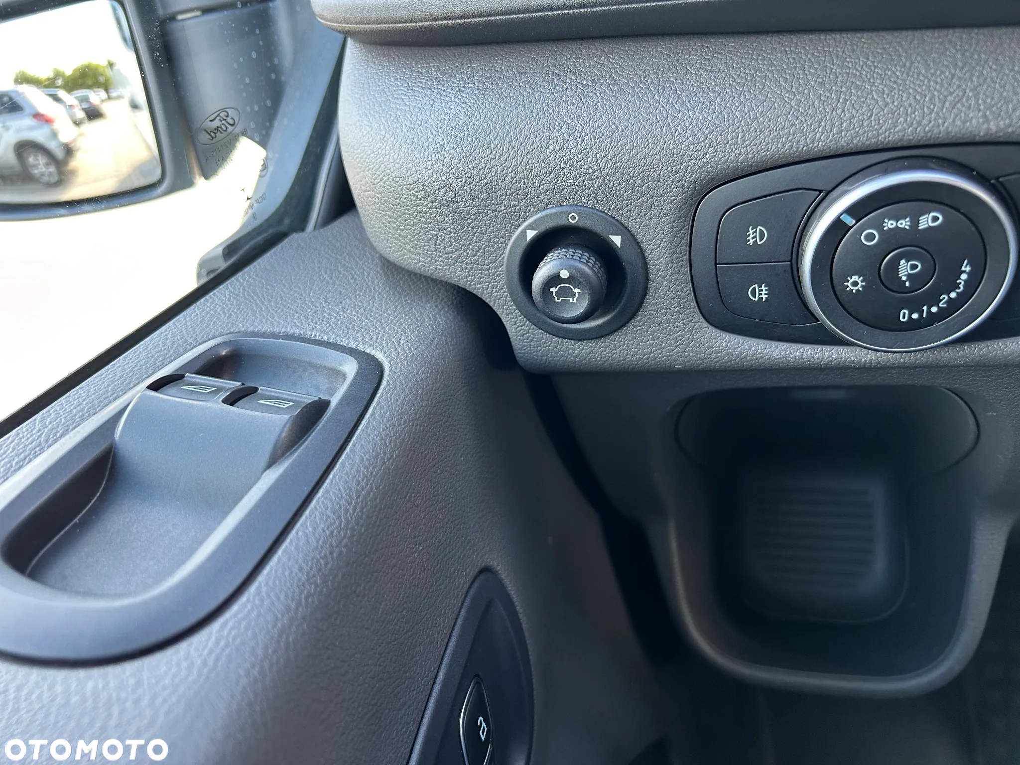Ford TRANSIT - 9