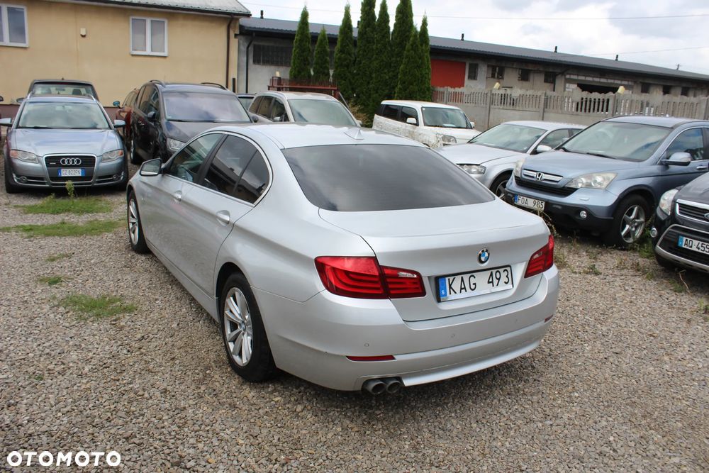 BMW Seria 5 520d - 3
