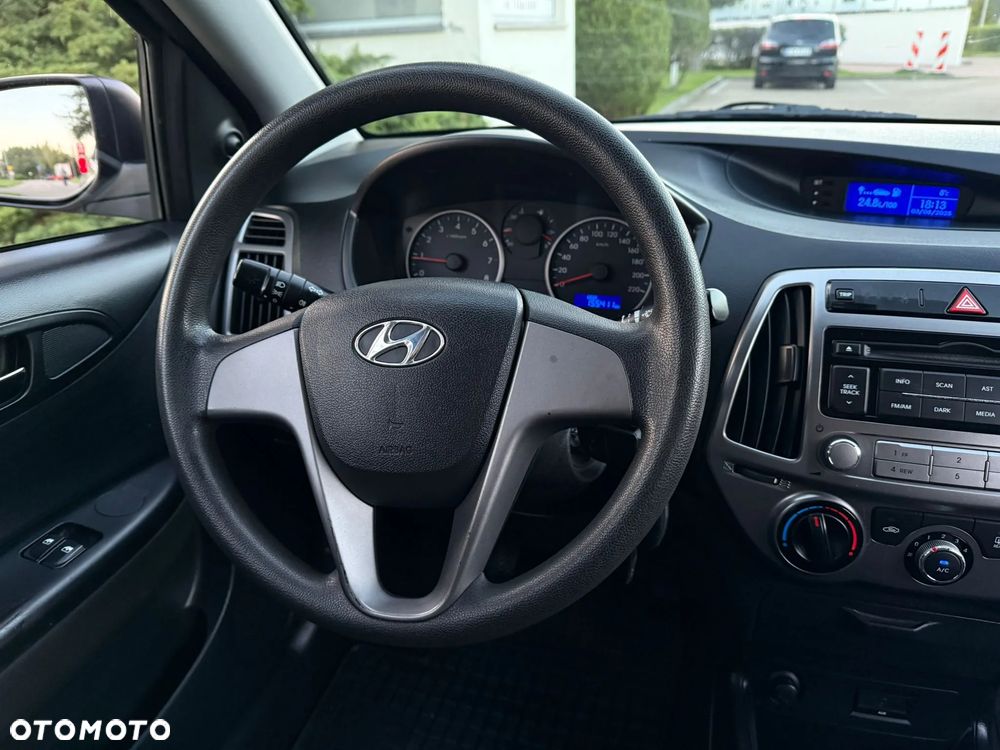 Hyundai i20 1.25 Classic + - 27