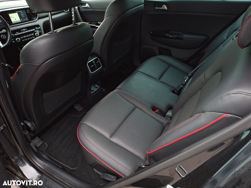 Kia Sportage 1.6 DSL 7DCT HP 4x2 GT Line - 16