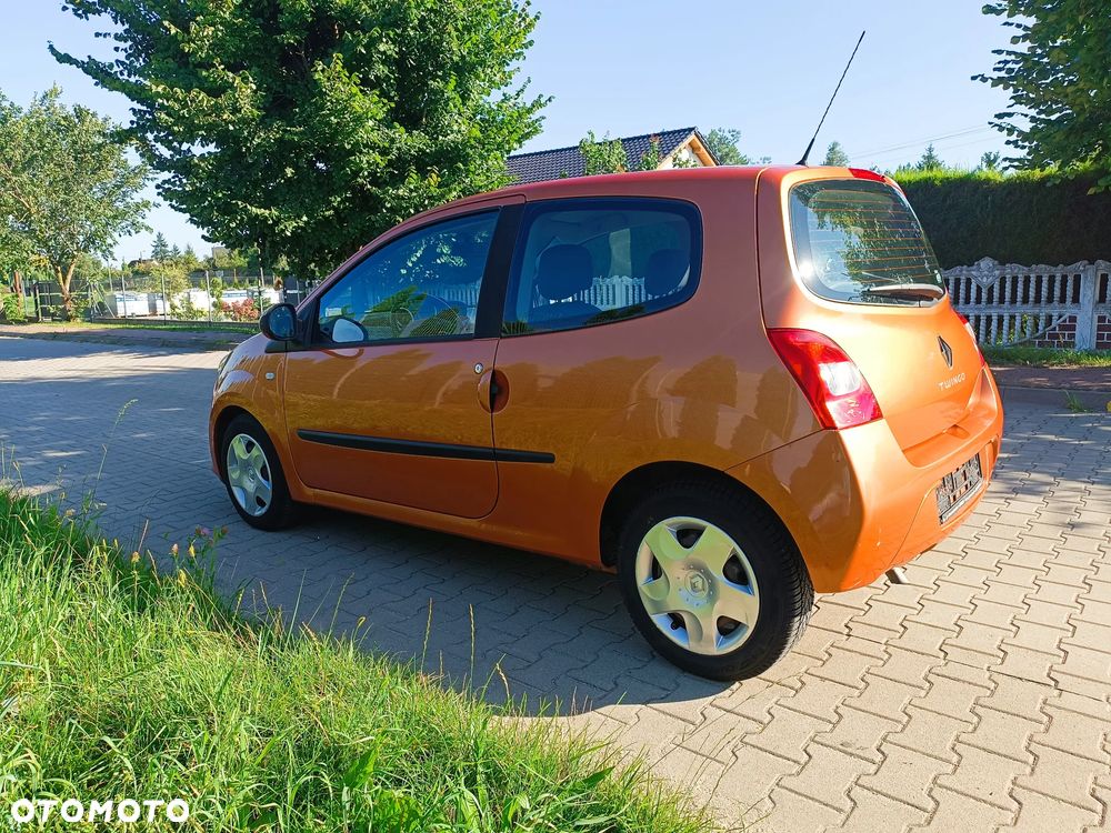 Renault Twingo 1.2 16V Elysee - 23