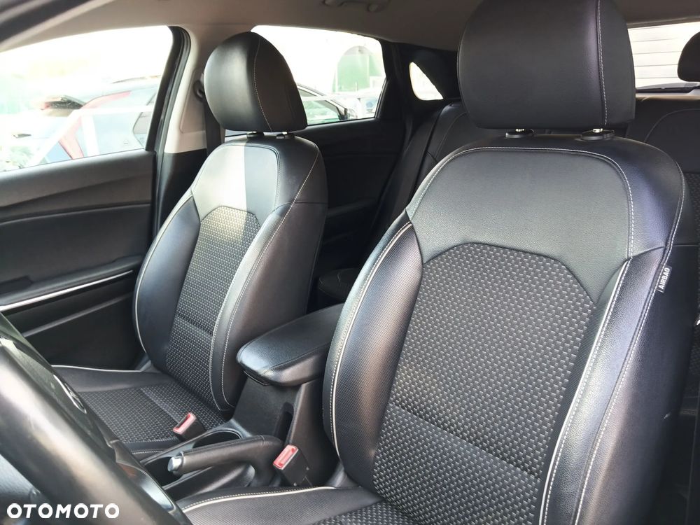 Kia Ceed 1.4 L Business Line - 13