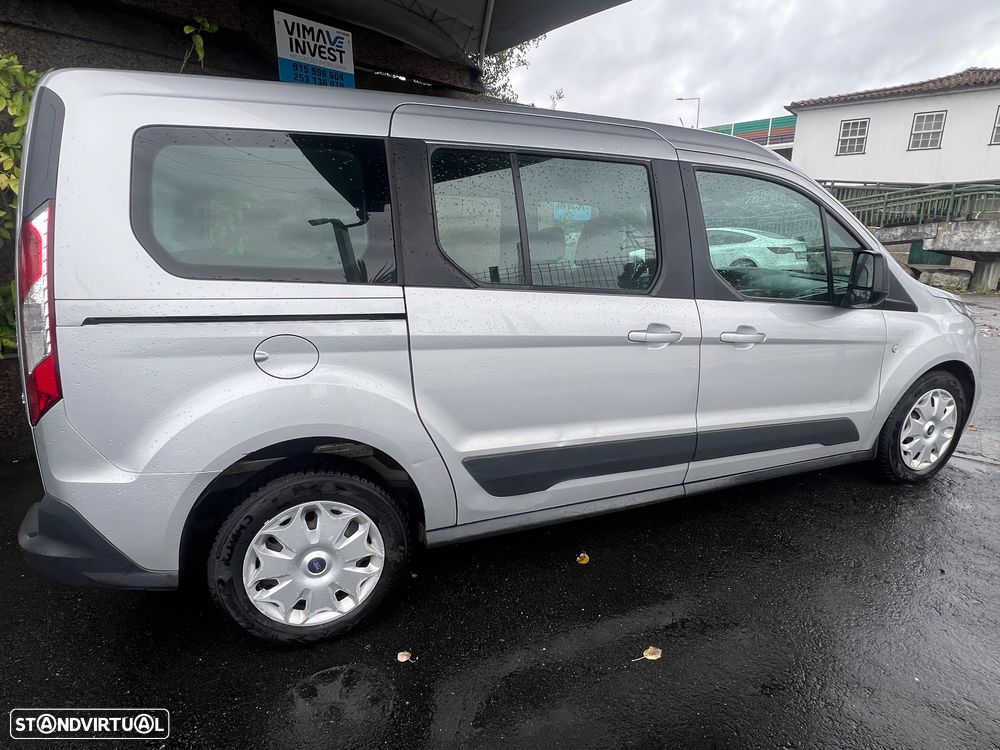 Ford Tourneo - 8