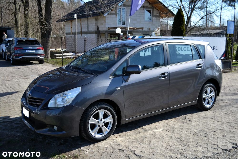 Toyota Verso 2.0 D-4D - 16