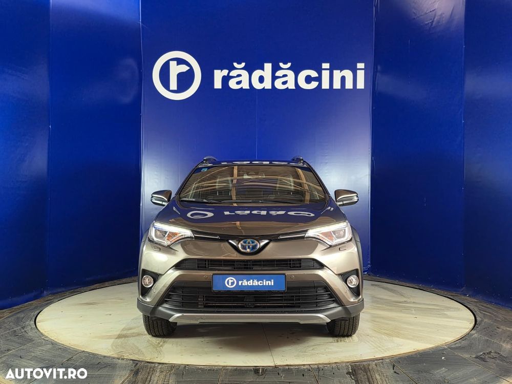 Toyota RAV4 - 3