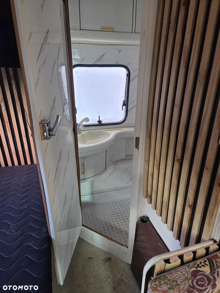 Ford Transit - 9