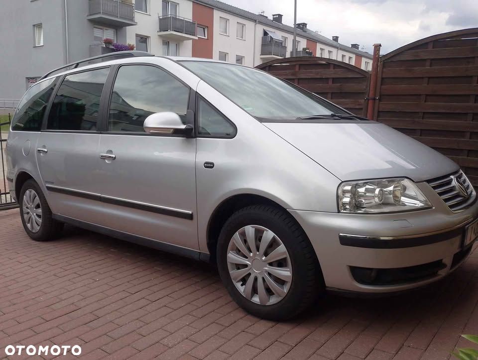 Volkswagen Sharan 2.0 TDI DPF United - 1