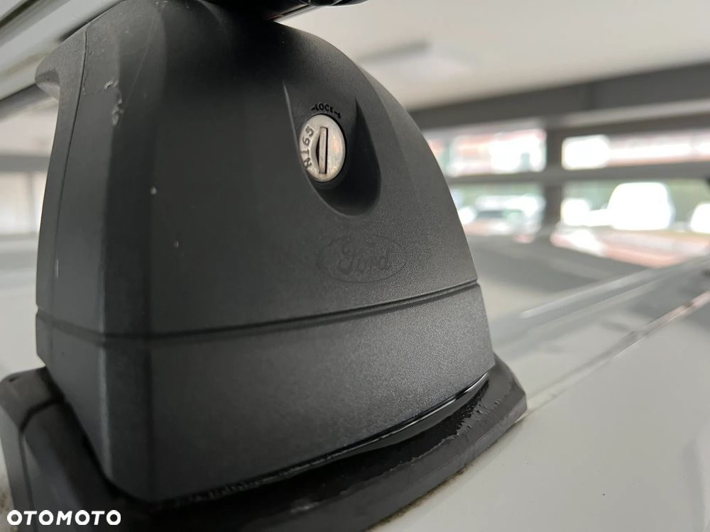 Ford Connect - 19