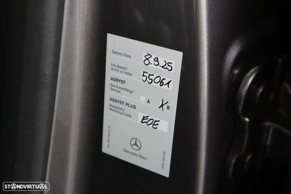 Mercedes-Benz A 250 e 8G-DCT AMG Line - 19