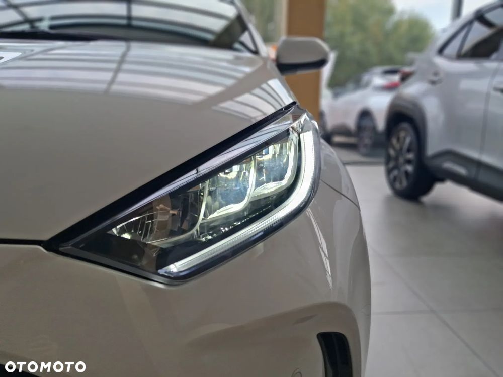 Toyota Yaris Hybrid 1.5 Style - 4