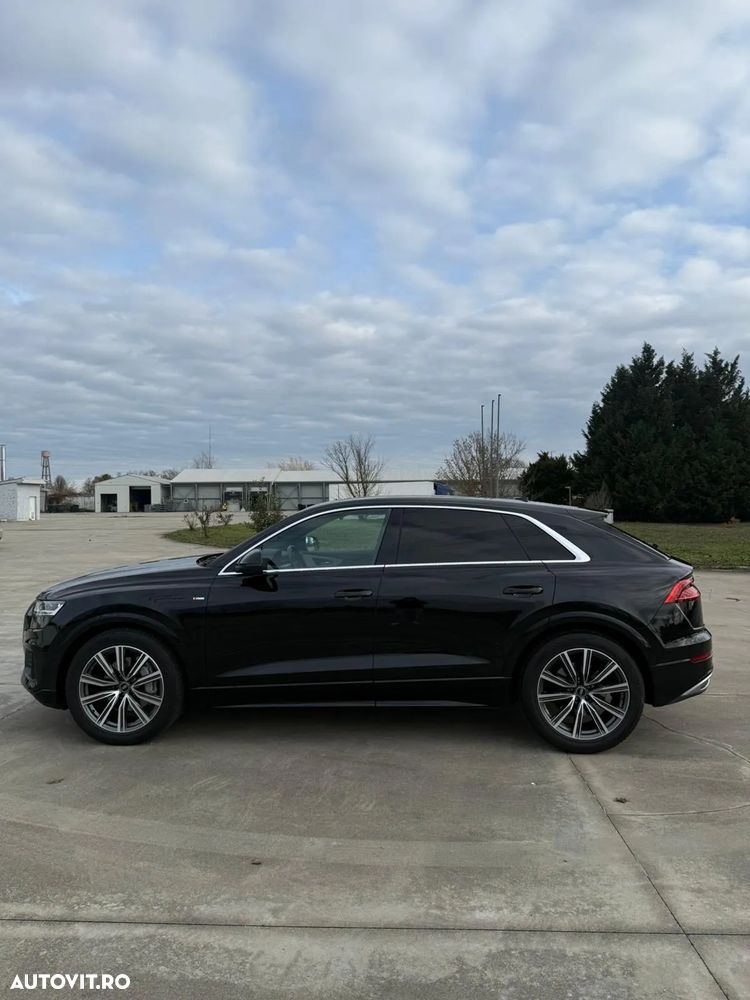 Audi Q8 - 7