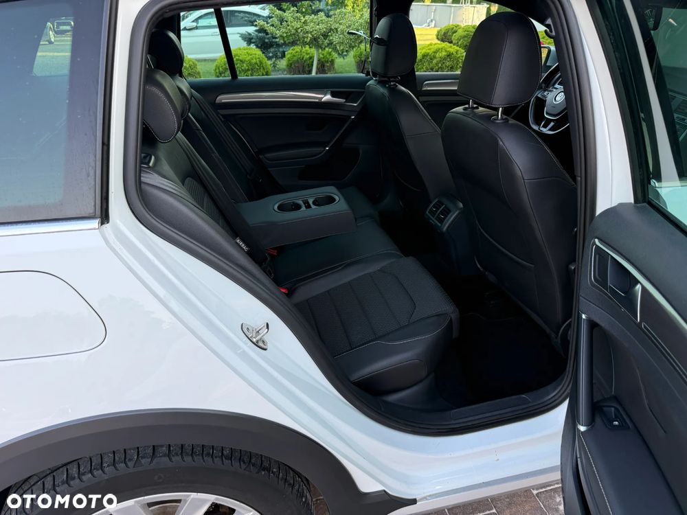 Volkswagen Golf Alltrack 2.0 TDI 4Motion BlueMotion Techn DSG - 21