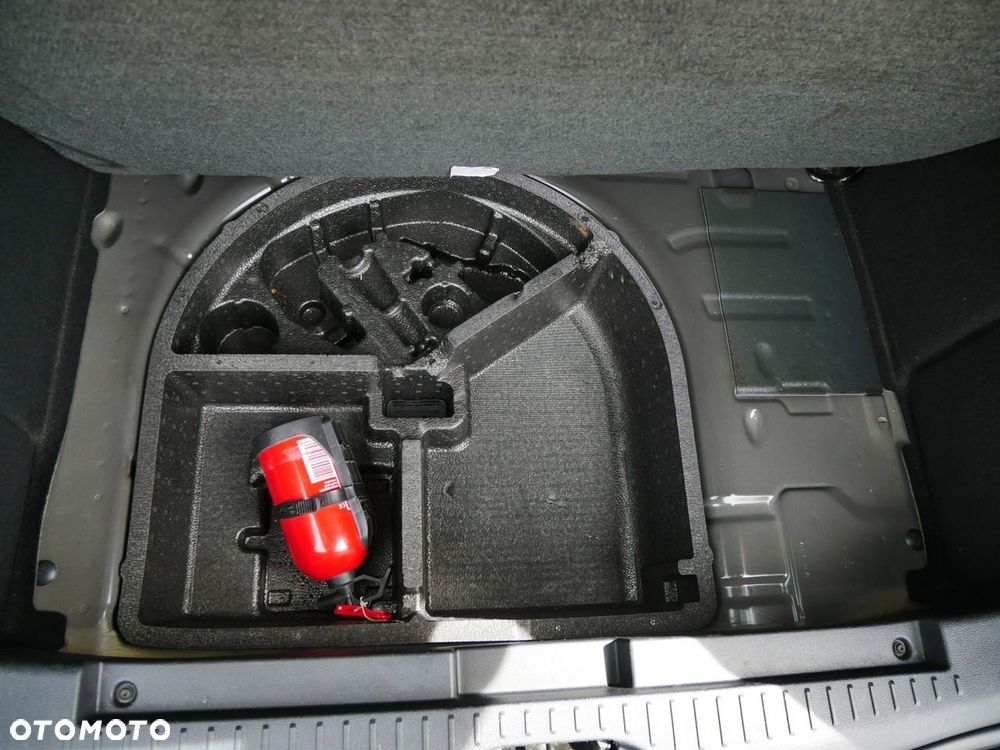 Ford B-MAX 1.0 EcoBoost COOL&CONNECT - 25