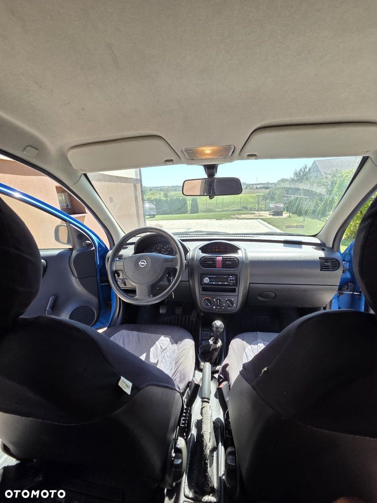 Opel Corsa - 18