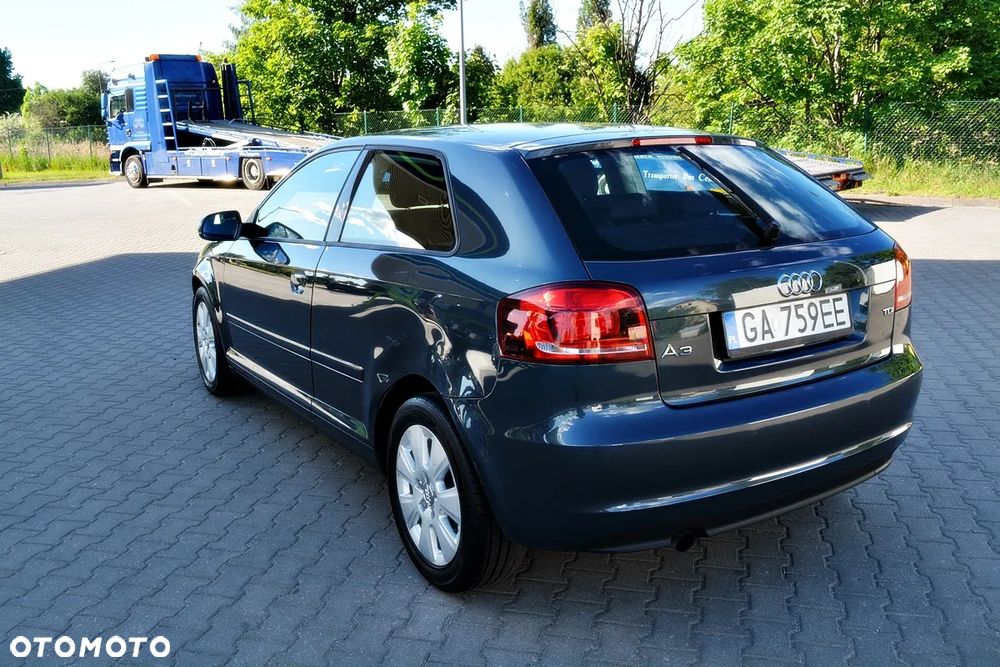 Audi A3 3-drzwiowe 1.6 TDI 99g DPF - 5