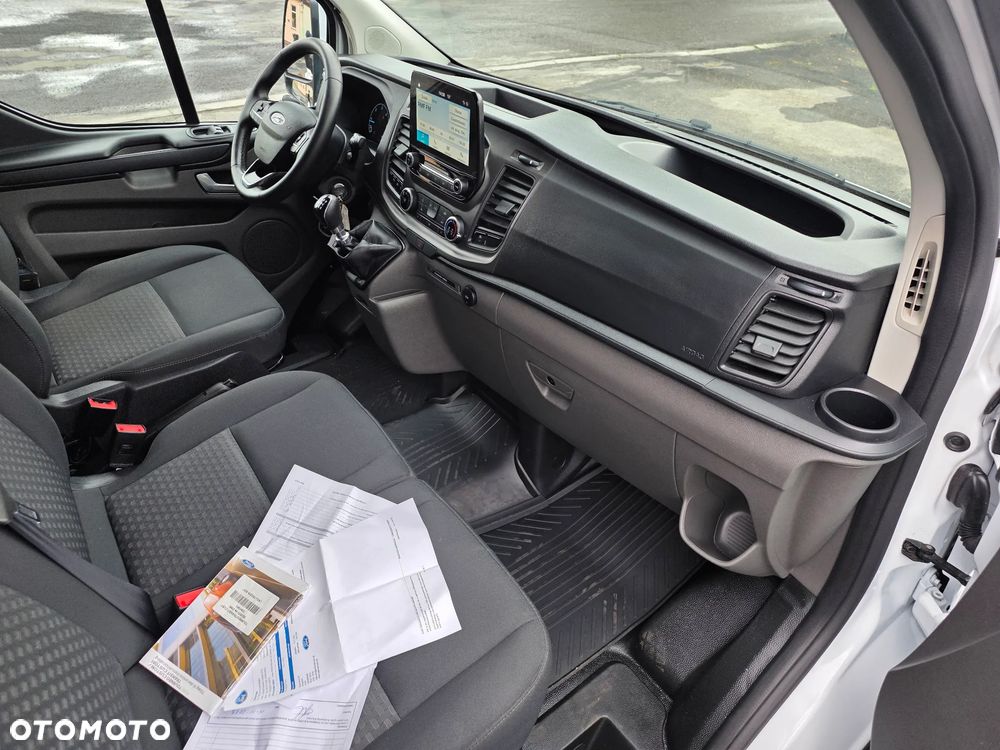 Ford Custom klima led hak ele fotele/szyba/lusterka tempomat kamera przebieg77936km rok2023 - 3