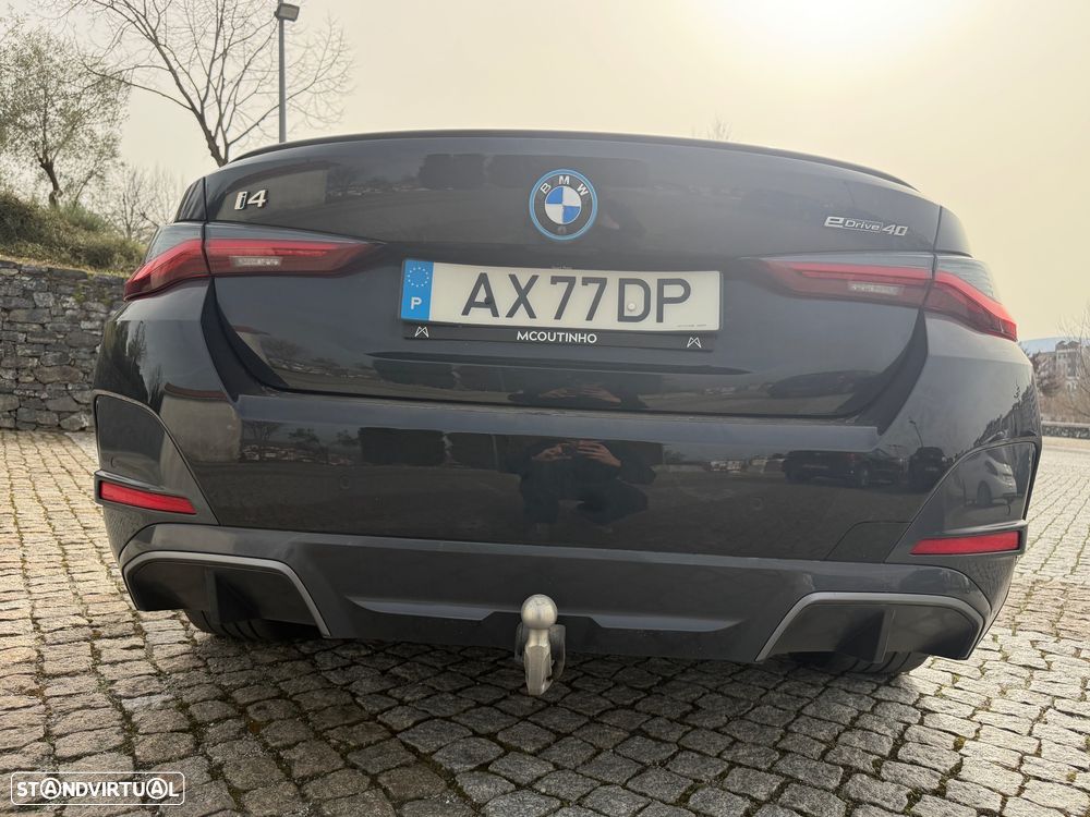 BMW i4 - 25