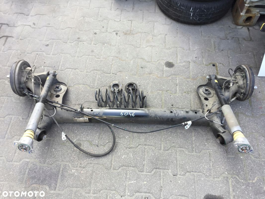 FORD KA+ PLUS 2016- ZAWIESZENIE BELKA TYŁ 1.2B - 1