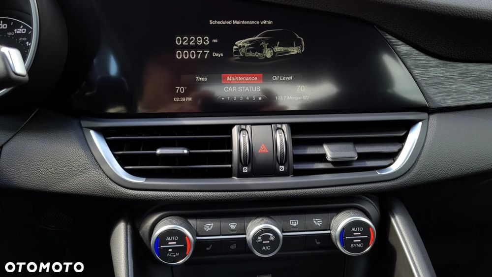 Alfa Romeo Giulia 2.0 Turbo 16V AT8-Q4 Ti - 27