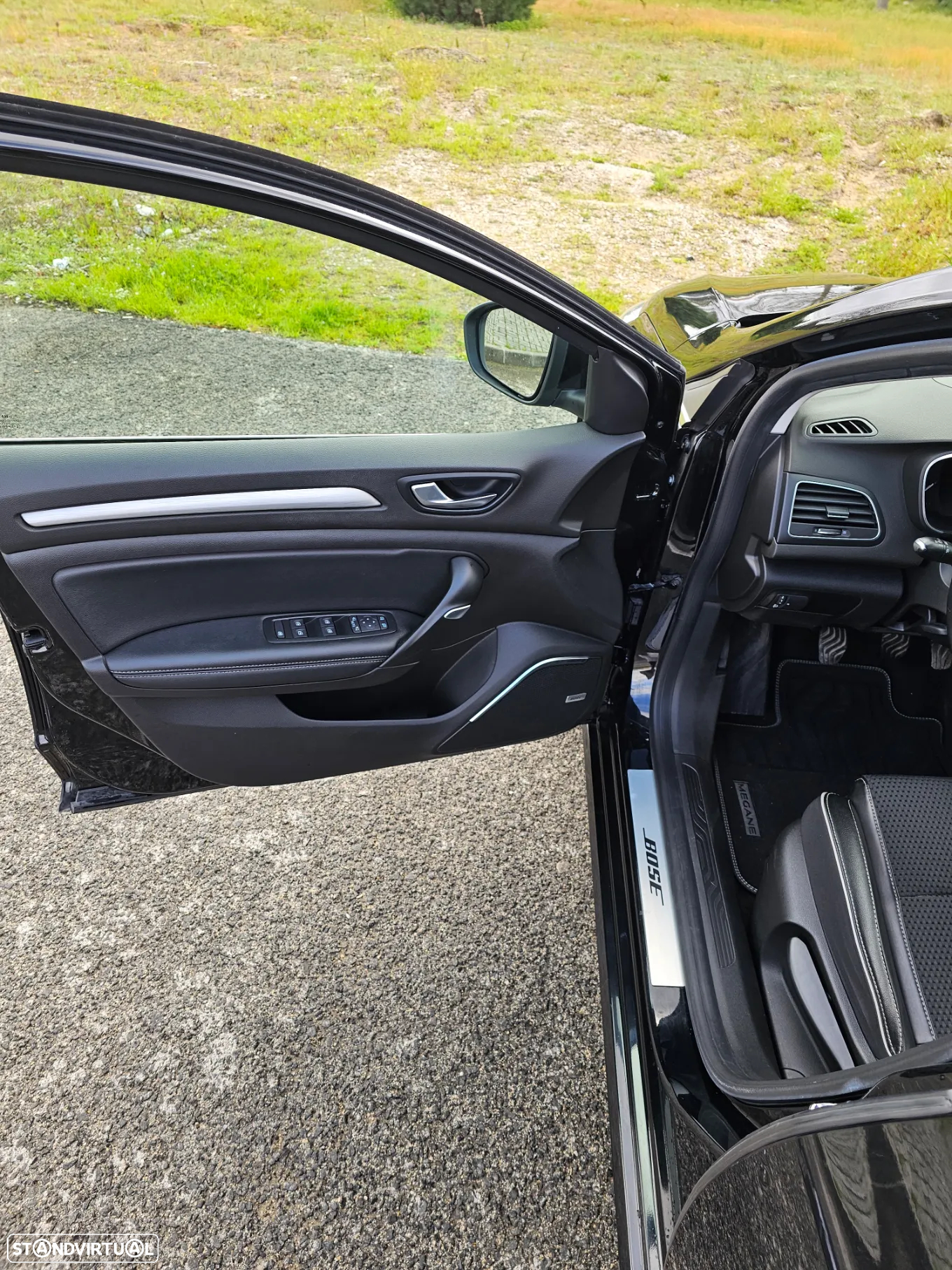 Renault Mégane 1.5 Blue dCi Bose Edition - 14