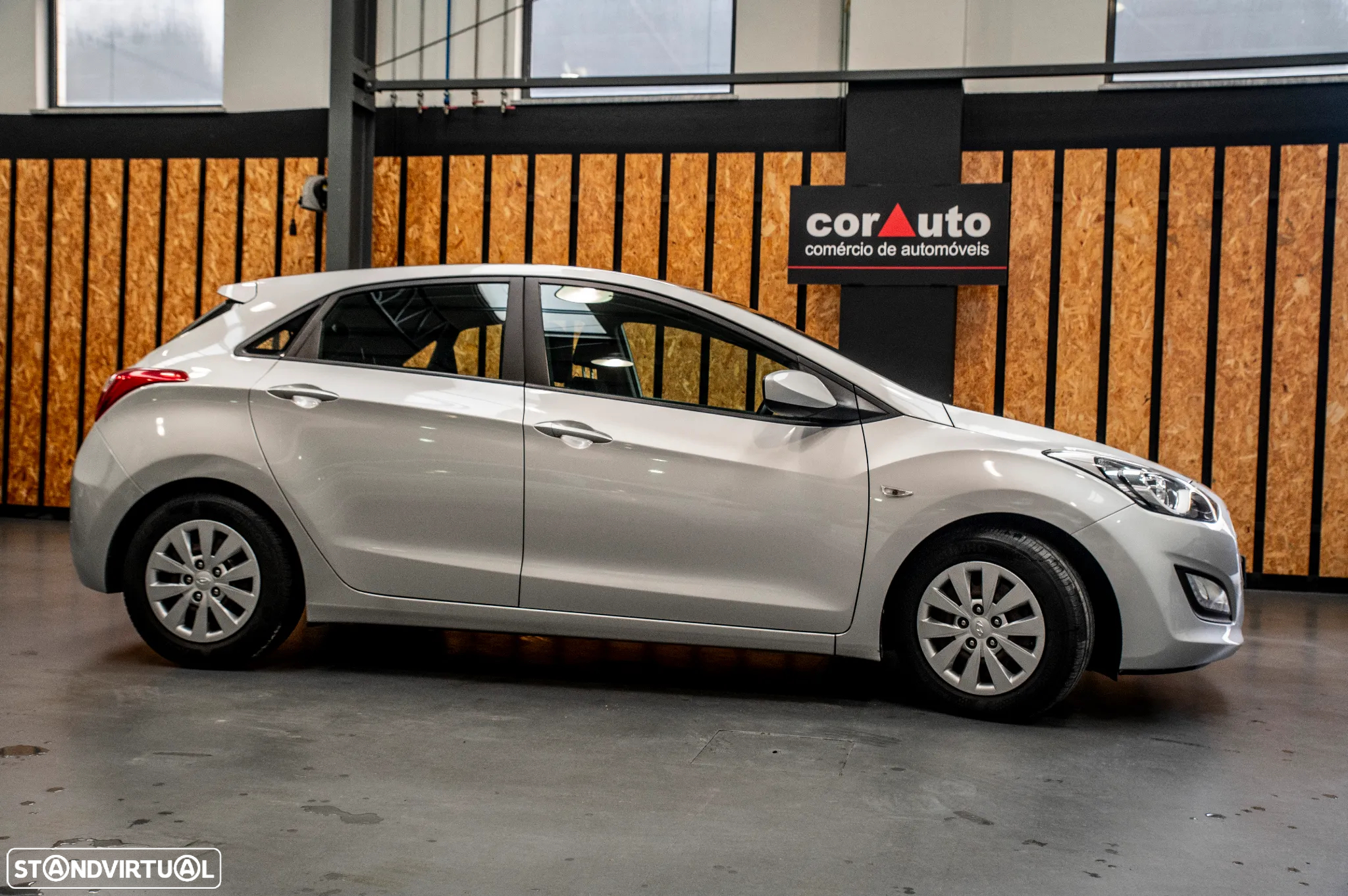 Hyundai i30 1.6 CRDI Blue Comfort - 8