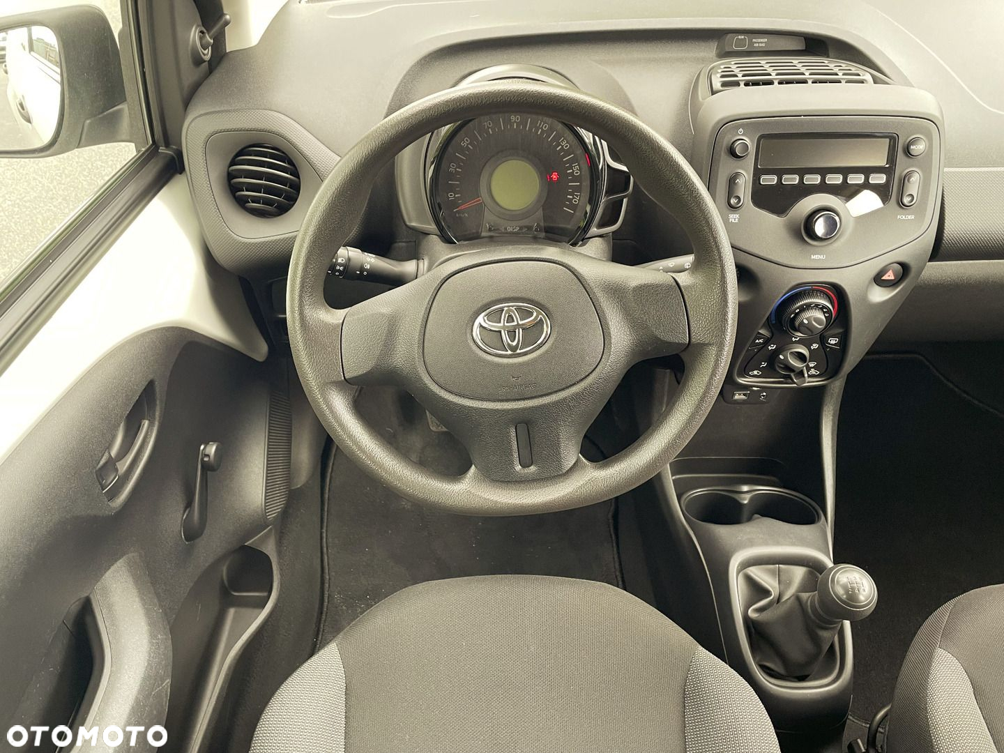 Toyota Aygo - 15