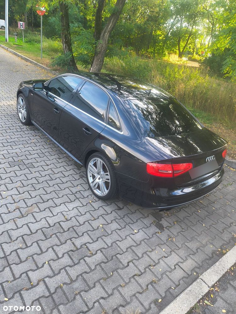 Audi A4 Limousine - 2