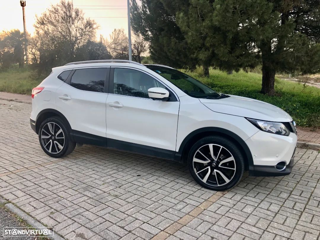 Nissan Qashqai 1.6 dCi Tekna Premium +Xtronic - 1