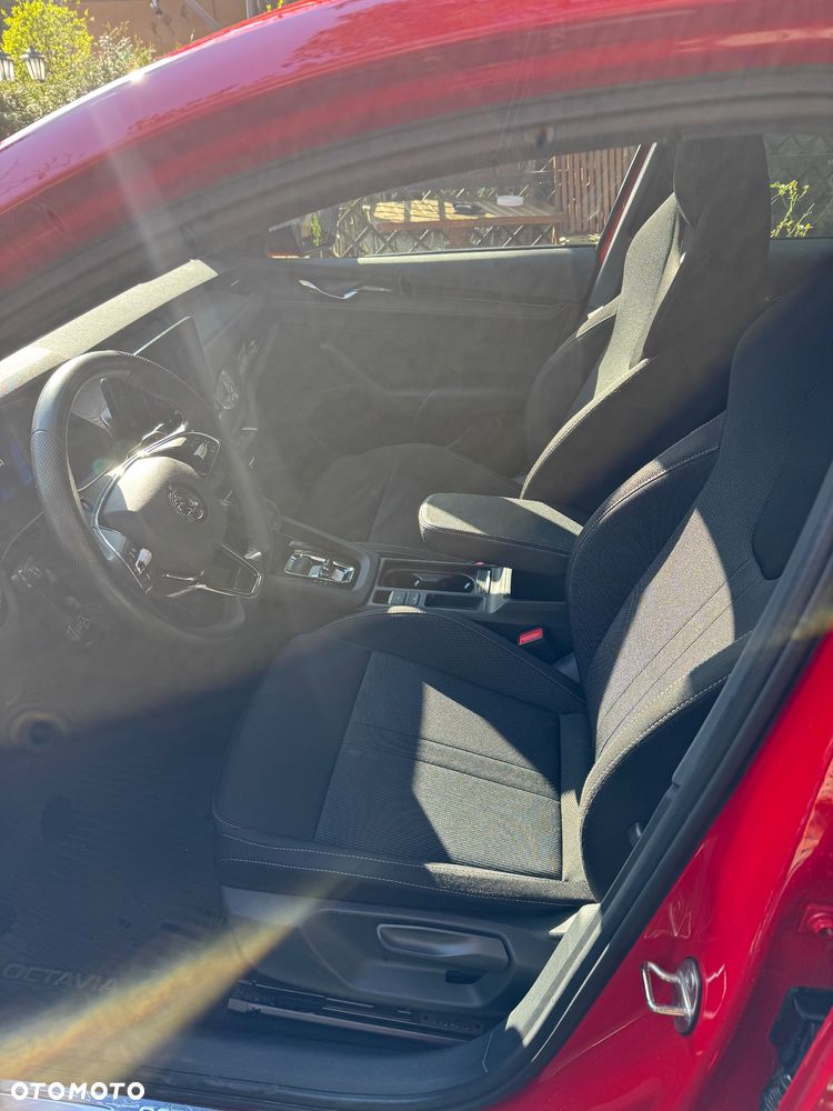 Skoda Octavia 2.0 TSI 4x4 Sportline DSG - 8