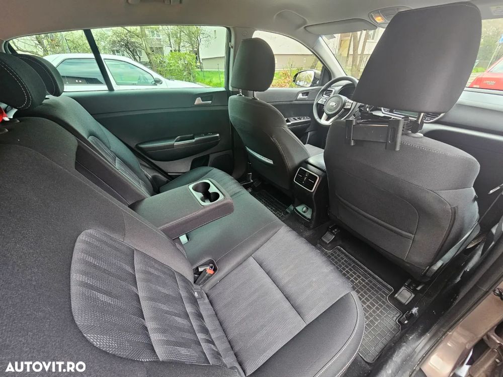 Kia Sportage 1.6 GDI 6MT 4x2 Style - 18