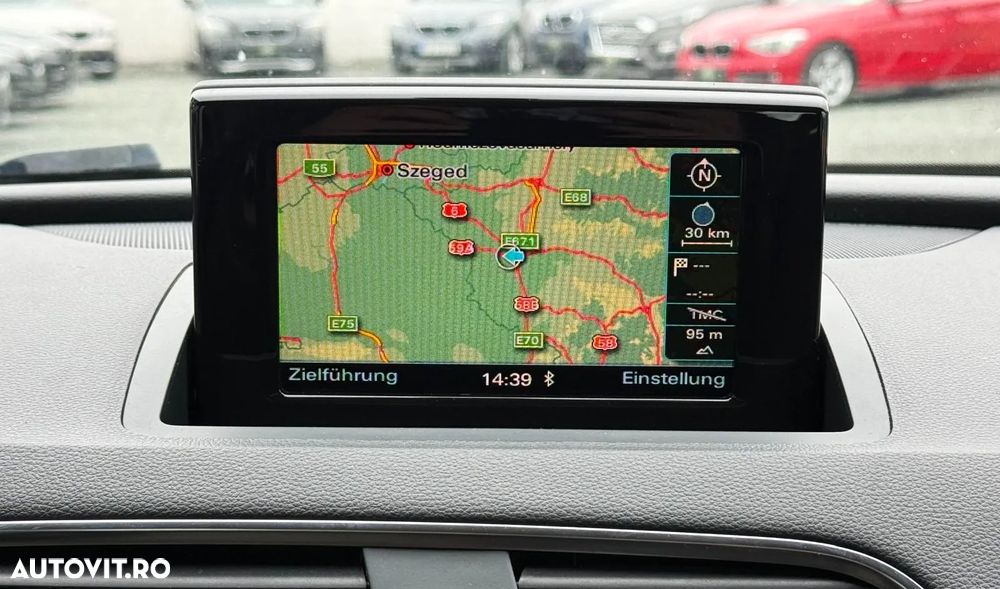 Audi Q3 2.0 TDI - 17