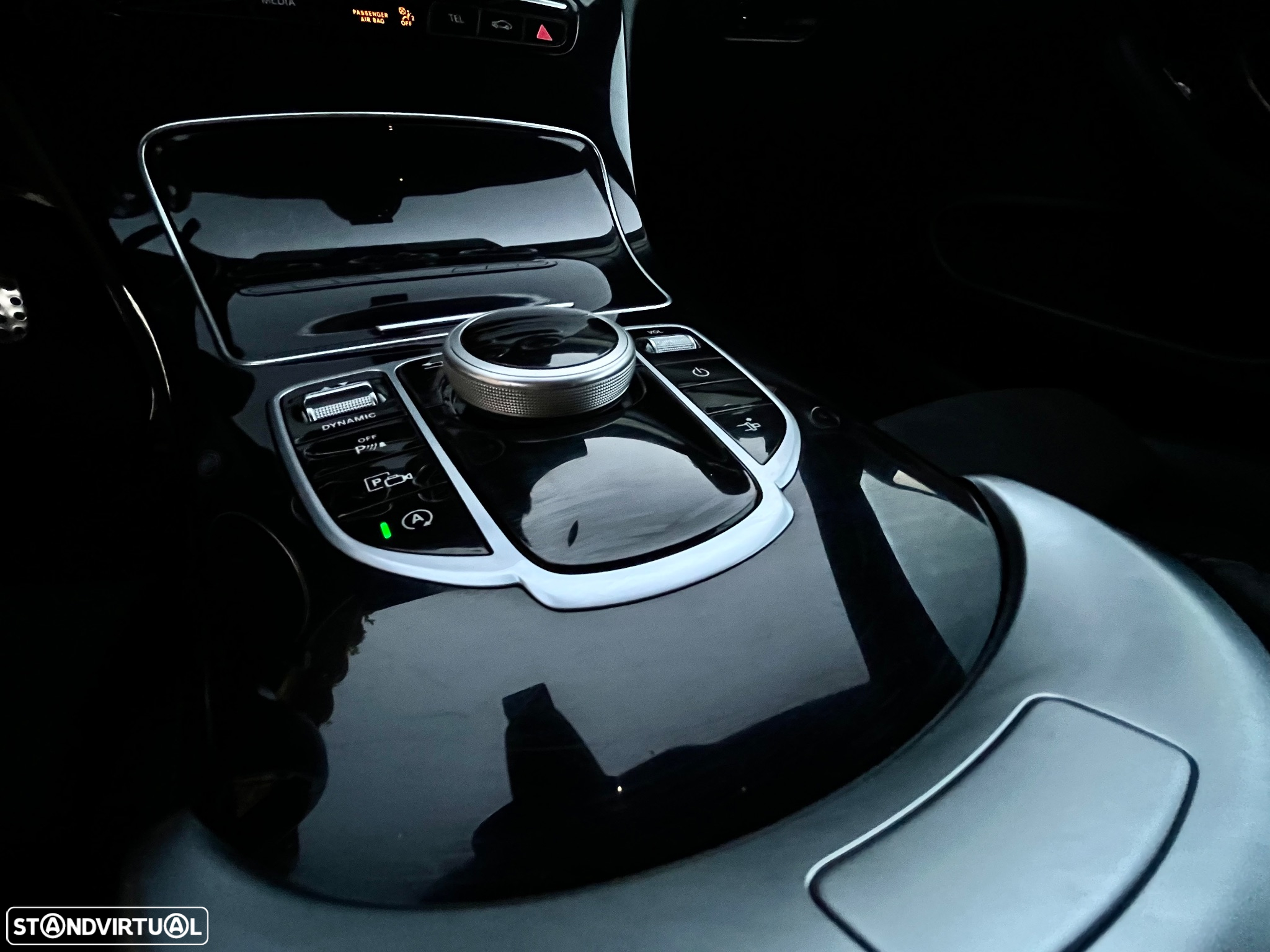 Mercedes-Benz C 300 d AMG Line - 25