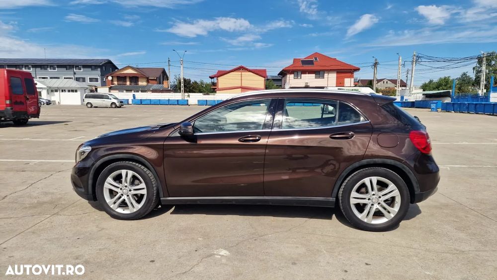 Mercedes-Benz GLA 200 (CDI) d 7G-DCT Urban - 27