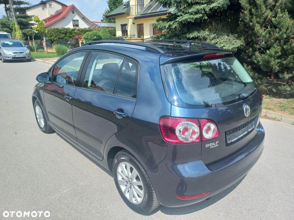 Volkswagen Golf Plus 1.6 TDI DPF Comfortline - 10