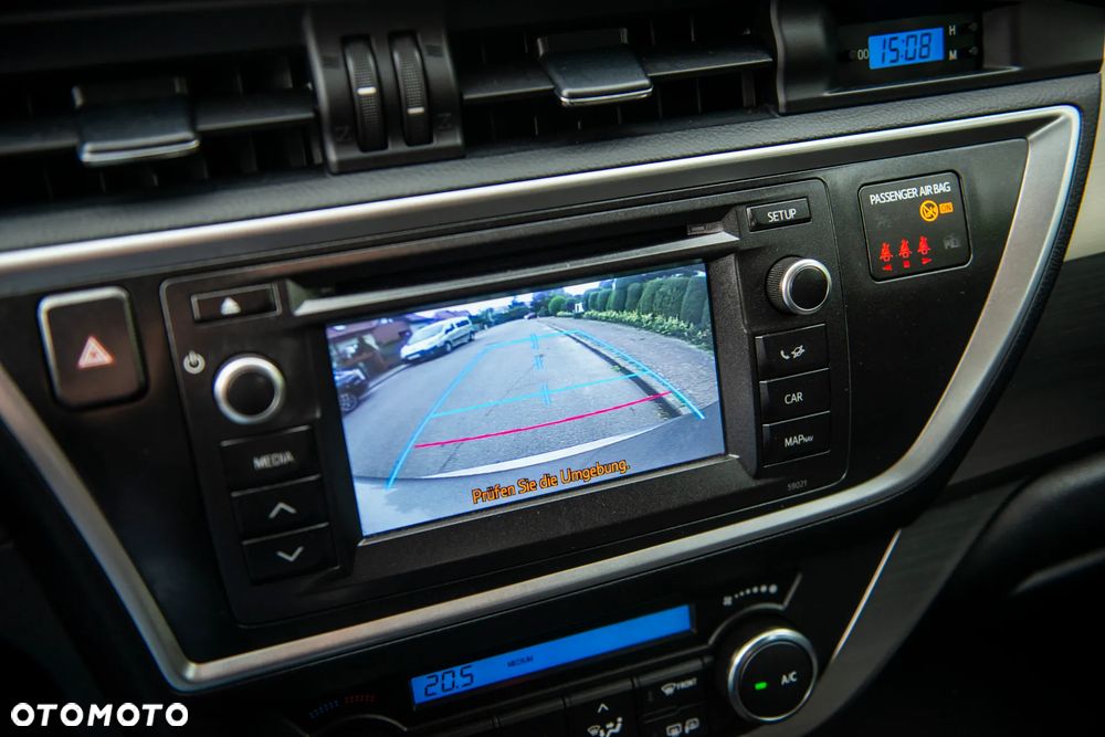 Toyota Auris 1.6 Valvematic Edition - 23