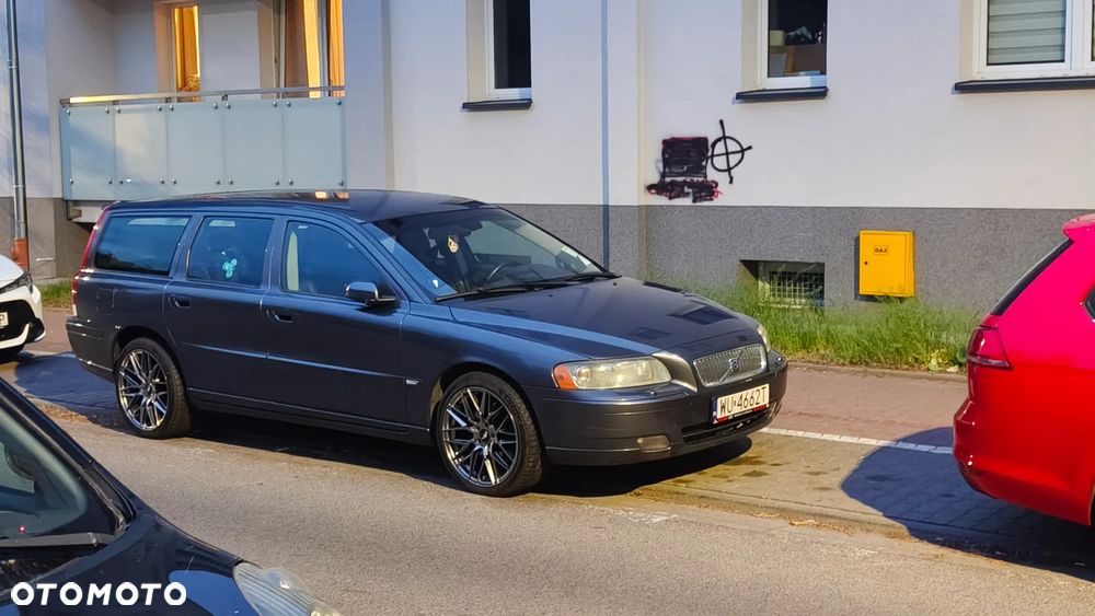 Volvo V70 - 1