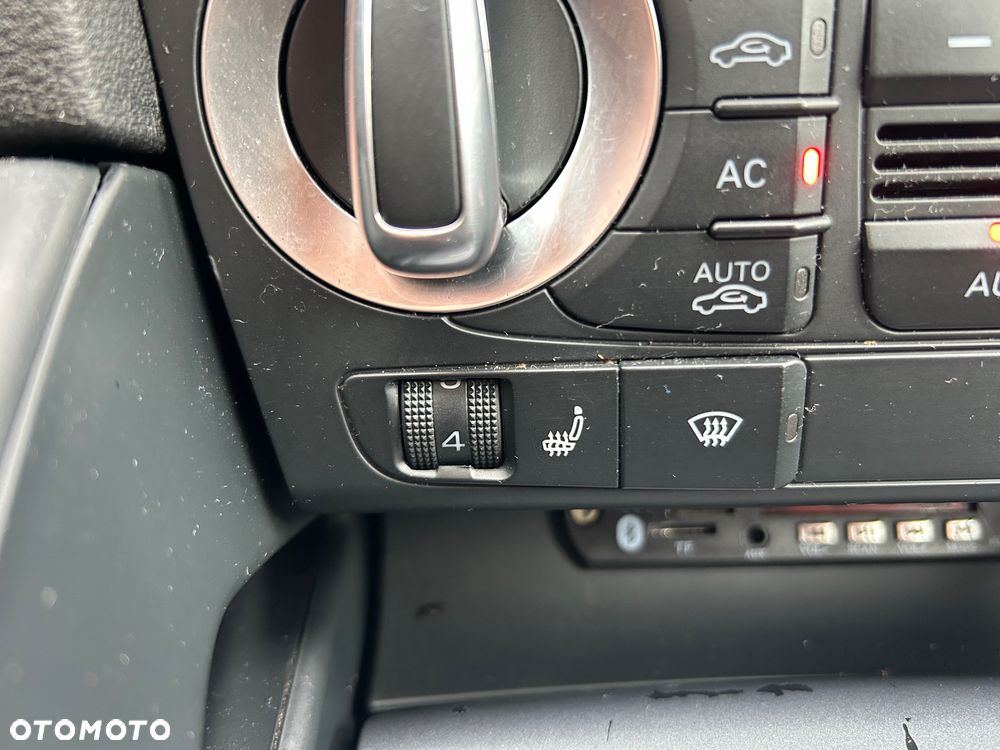 Audi A3 3-drzwiowe 1.2 TFSI Ambiente - 16